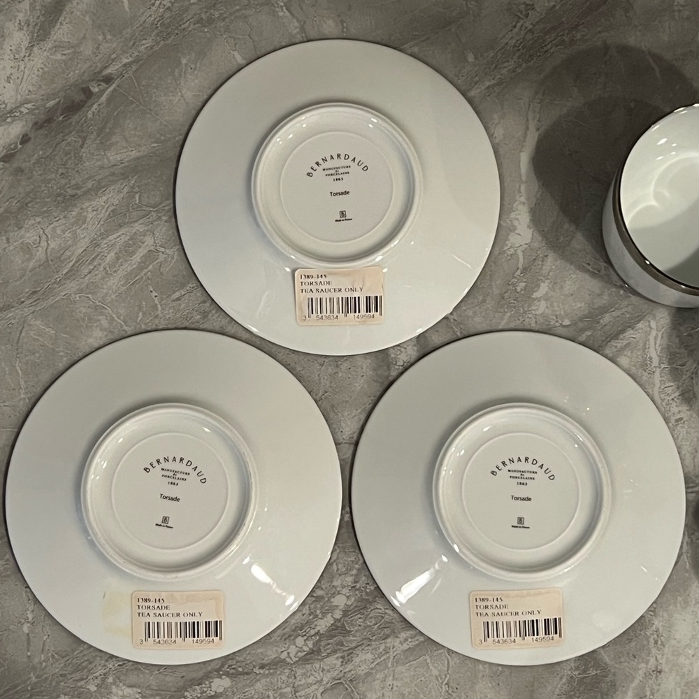 Bernardaud Torsade Platinum Tea Cup & Saucer Set - Picture 4 of 5